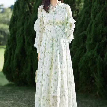 How to Style a Prairie Chic Floral Long Dress